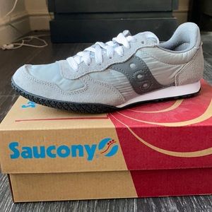 Saucony Bullet Sneakers - size 8